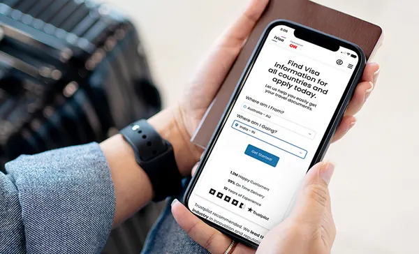 Estafas de visa: Cómo identificarlas y evitarlas | iVisa cover image