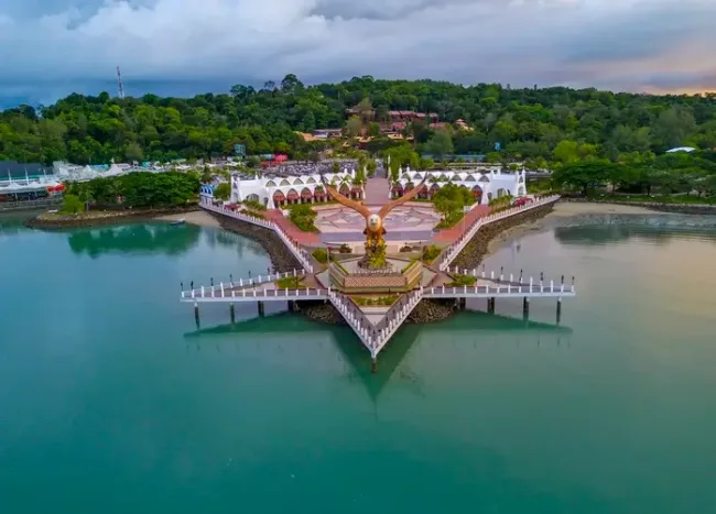 How to apply for a Malaysia Tourist eVisa as a Sri Lankan citizen cover image