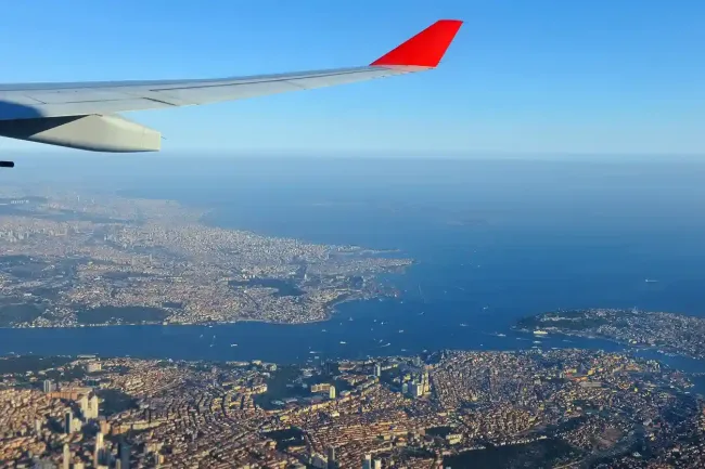 Navigating Istanbul Sabiha Gökçen Airport: A complete guide cover image