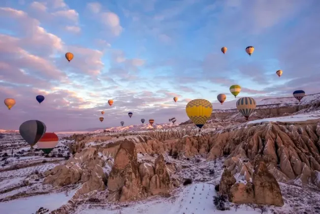 ¿Qué necesitan los mexicanos para viajar a Turquía? | iVisa cover image